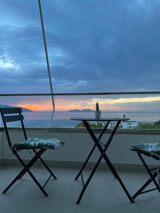 Sunny Breeze Apartment Vlore Exterior photo